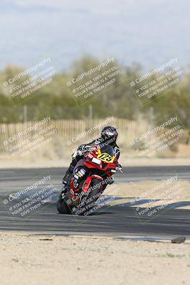 media/Jan-15-2026-Racers Edge (Thu) [[dfebeb70ab]]/2-A Group/Session 5 Turn 2/